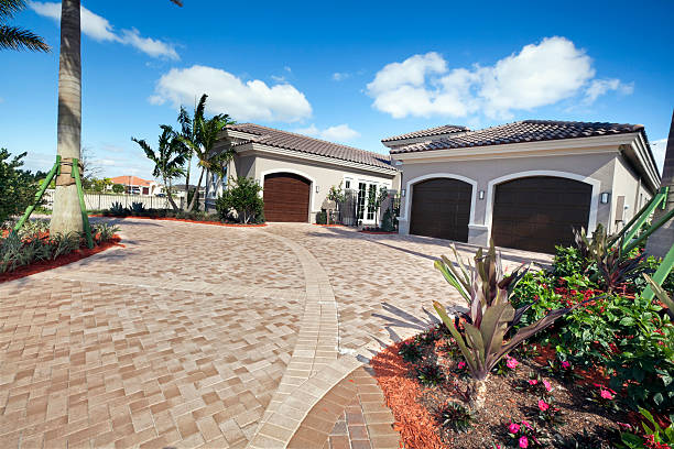 Best Interlocking Driveway Pavers  in Jefferson, OH